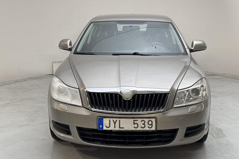 Bild 5 av Škoda Octavia II 1.4 TSI (122hk) Ambiente AC Farthållare