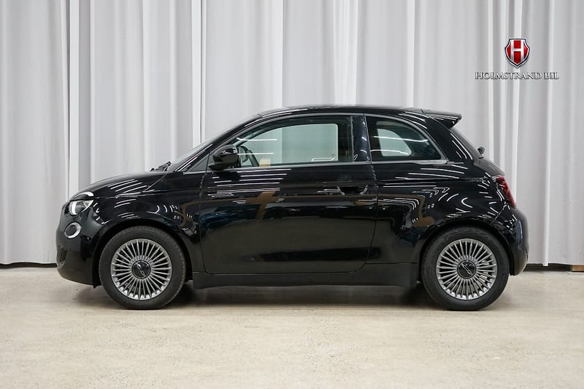 Bild 1 av Fiat 500e 42 kWh Carplay P-sens GPS MOMS