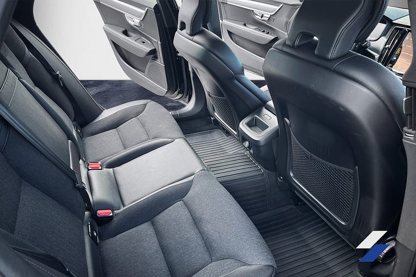 Bild 5 av Volvo V90 D4 AWD Geartronic Momentum Drag/Värmare/kamrem bytt