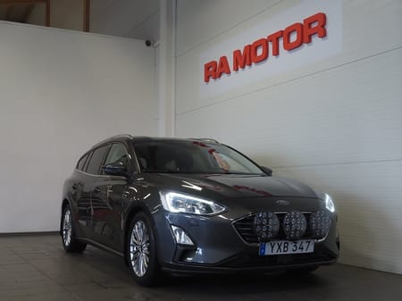Ford Focus Kombi 1.5 SelectShift Aut Titanium 150hk Kamera