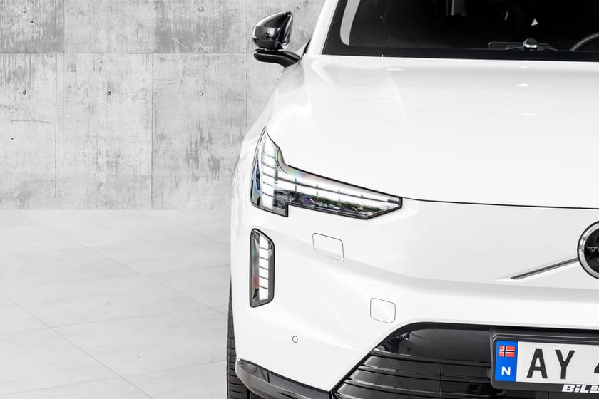 Bilde 4 av Volvo EX90 Twin Motor Performance 7-seater Perf. Ultra / B&W / Massasje / 22'' / H.feste