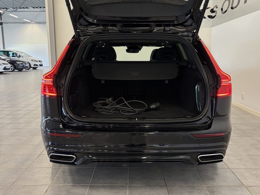 Bild 5 av Volvo V60 R-design Recharge T8 AWD 456hk Aut/Drag/Navi