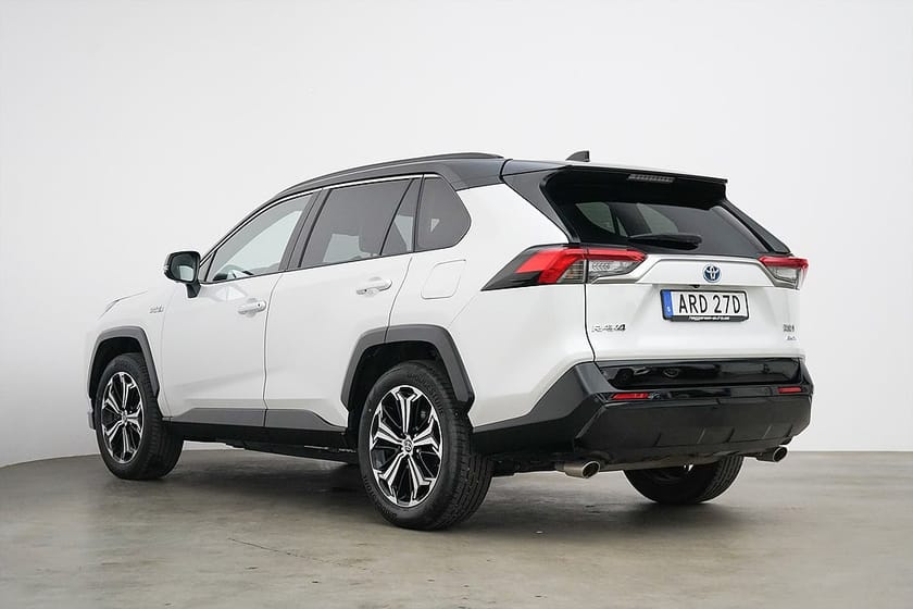 Bild 4 av Toyota RAV4 Plug-in Hybrid / 306hk / Style Premium / 360 / HUD