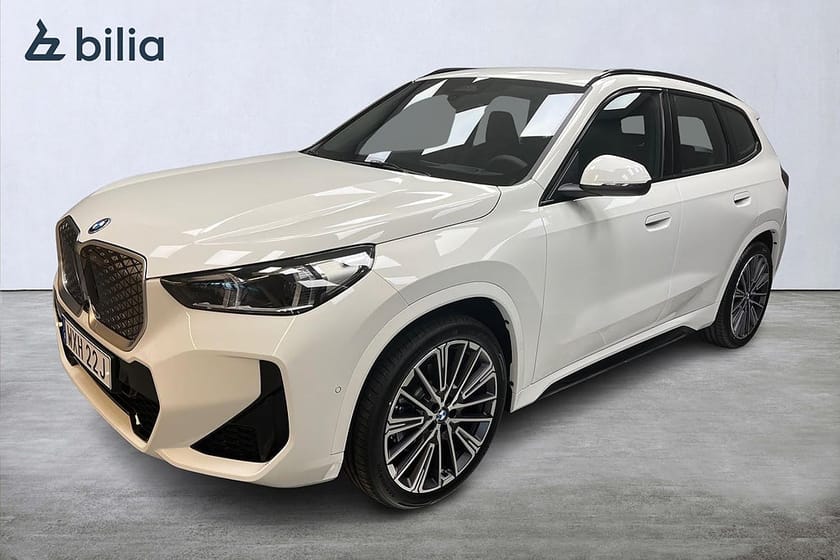 Bild 2 av BMW iX1 xDrive30 M-Sport/360°/HuD/ACC/Drag