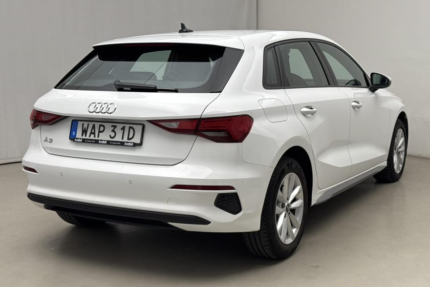 Bild 3 av Audi A3 Sportback 35 TFSI (150hk) Proline Värmare