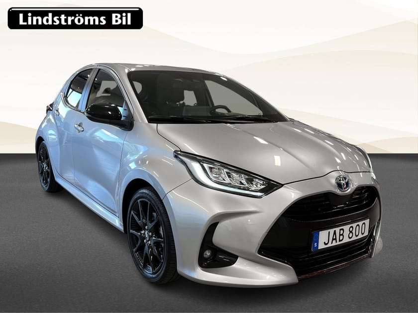 Bild 3 av Toyota Yaris Hybrid Style 1.5 116hk S&V-Hjul