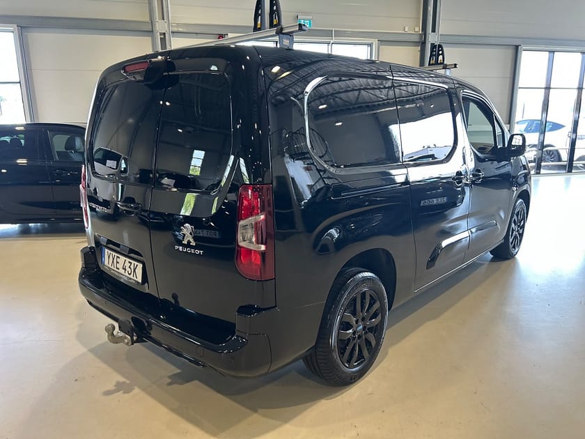 Bild 3 av Peugeot Partner Utökad Last 1.5 BlueHDi 130hk L2 värmare/Inredning/Drag