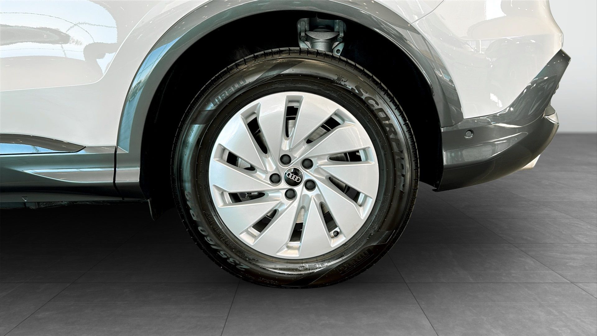Audi Q5 e-hybrid quattro 2026, bild 6/10
