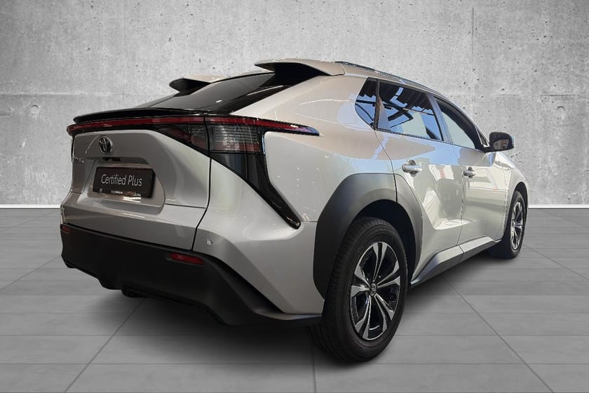 Bilde 5 av Toyota bZ4X 