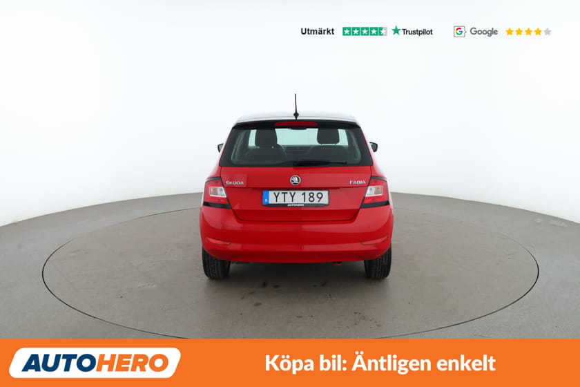 Bild 4 av Škoda Fabia 1.0 TSI / CarPlay, PDC-Bak
