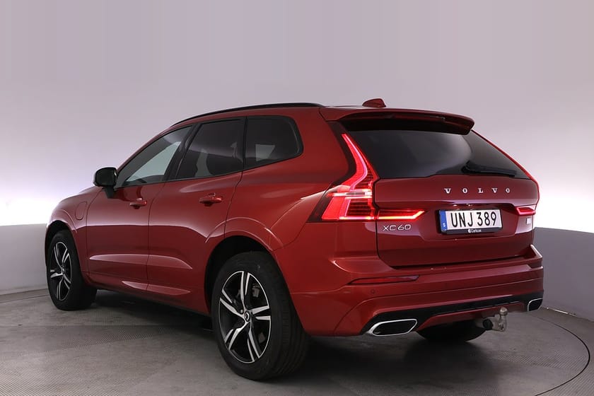 Bild 4 av Volvo XC60 T8 AWD Recharge R-Design Drag Pano H/K HUD Elstol