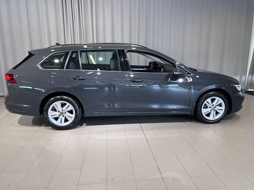 Bild 4 av Volkswagen Golf Sportscombi 1.5 eTSI DSG 131hk, Harman/Kardon