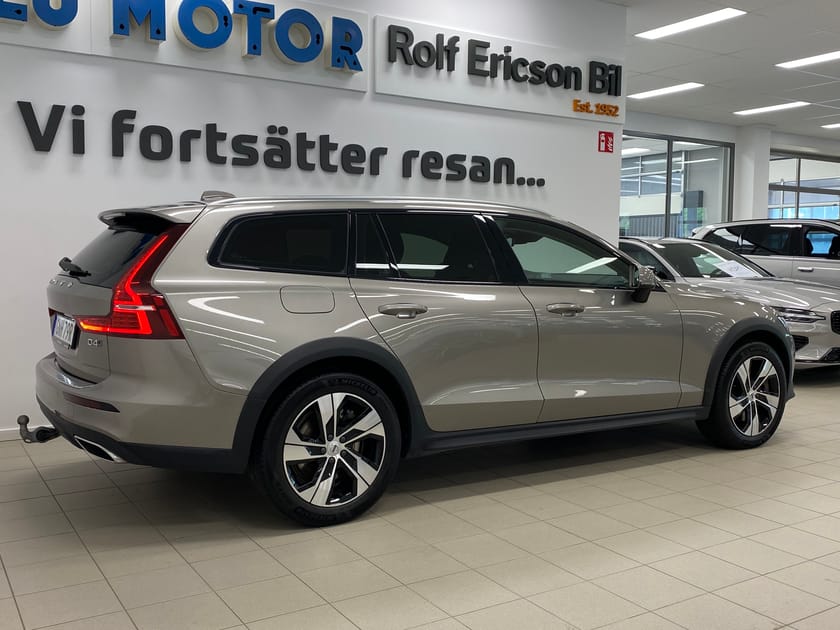 Bild 3 av Volvo V60 Cross Country D4 AWD Advanced SE II