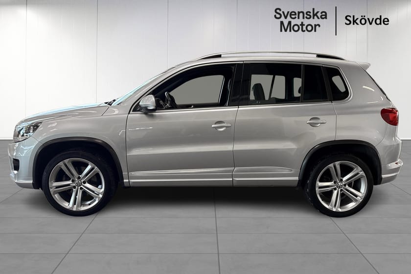 Bild 2 av Volkswagen Tiguan Sport & Style R-Line | 1.4 TSI 160 hk | 4MOTION | Drag | Backkamera