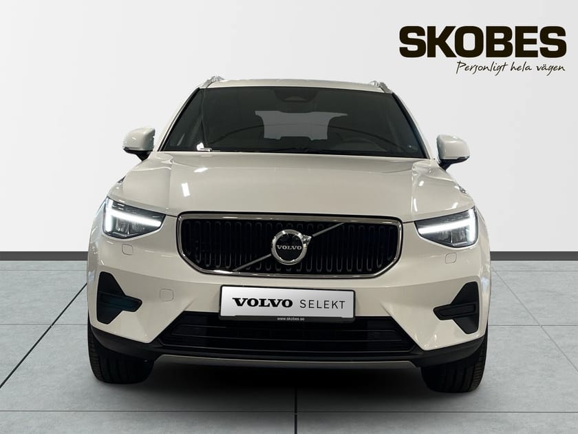 Bild 2 av Volvo XC40 B4 FWD Bensin Core