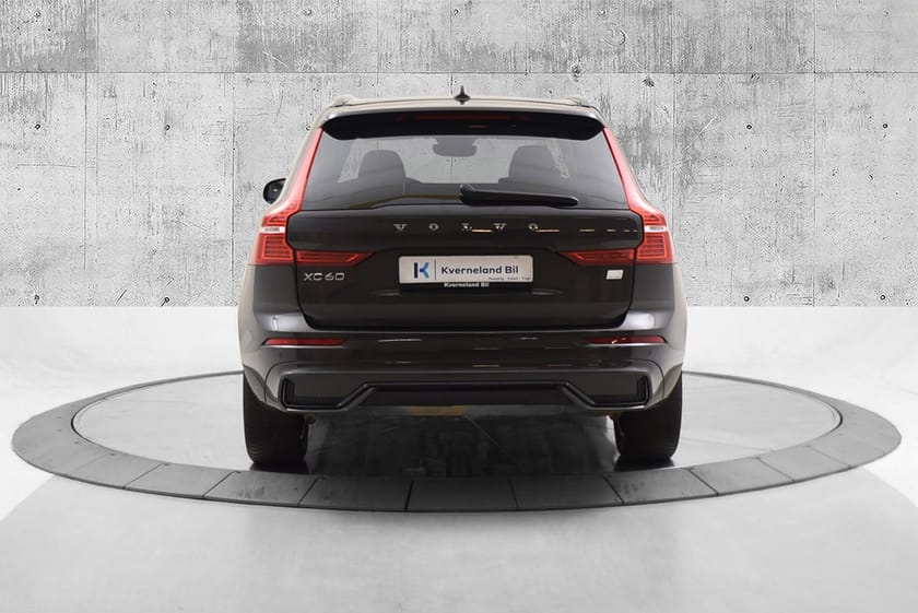 Bilde 3 av Volvo XC60 T6 Plus Dark/KROK/PANORAMA/R.KAM