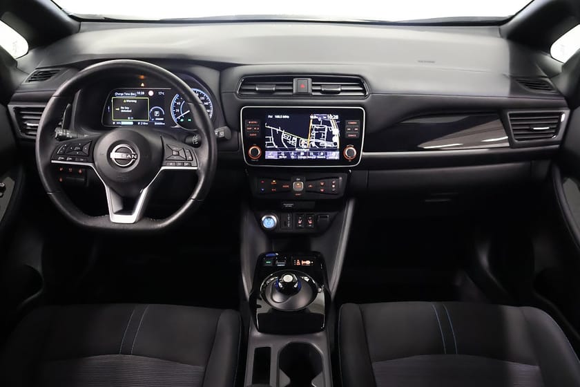Bild 5 av Nissan Leaf N-Connecta 40 kwh 360°Kam Navi Värmepump NYSERVAD