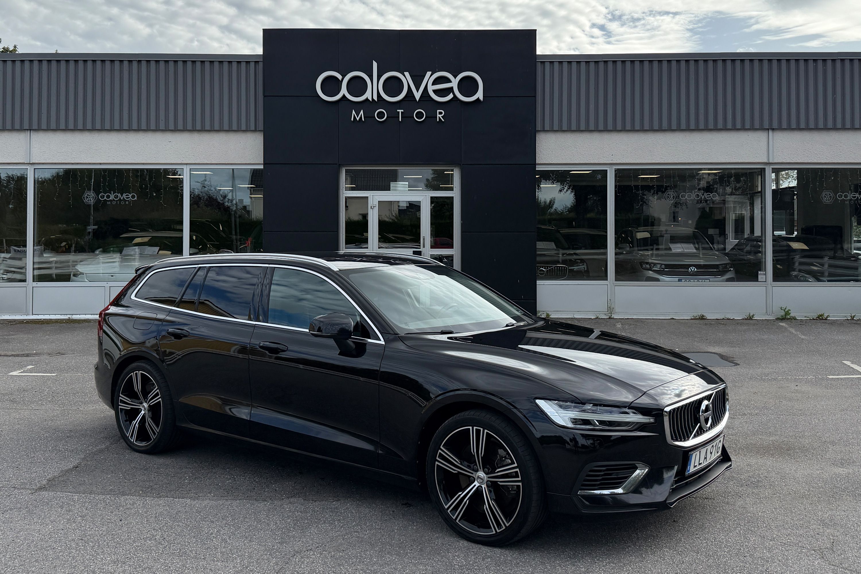 Volvo V60 350 л.с.