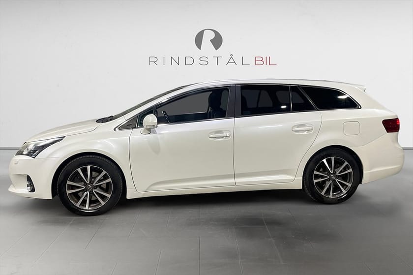 Bild 4 av Toyota Avensis Kombi 2.2 D-4D 150 HK AUT DRAG NAVI B-KAMERA 0.55L/MIL 17"