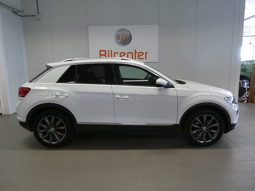 Bild 3 av Volkswagen T-Roc 2.0 TSI 4M GT Cockpit-Värmare-Drag-Kamera-Carplay-SoV