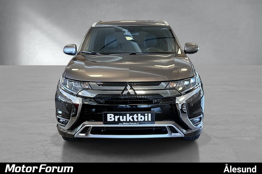 Bilde 2 av Mitsubishi Outlander PHEV -LAV KM-INSYLE+-GARANTI TIL 31.3.2027-