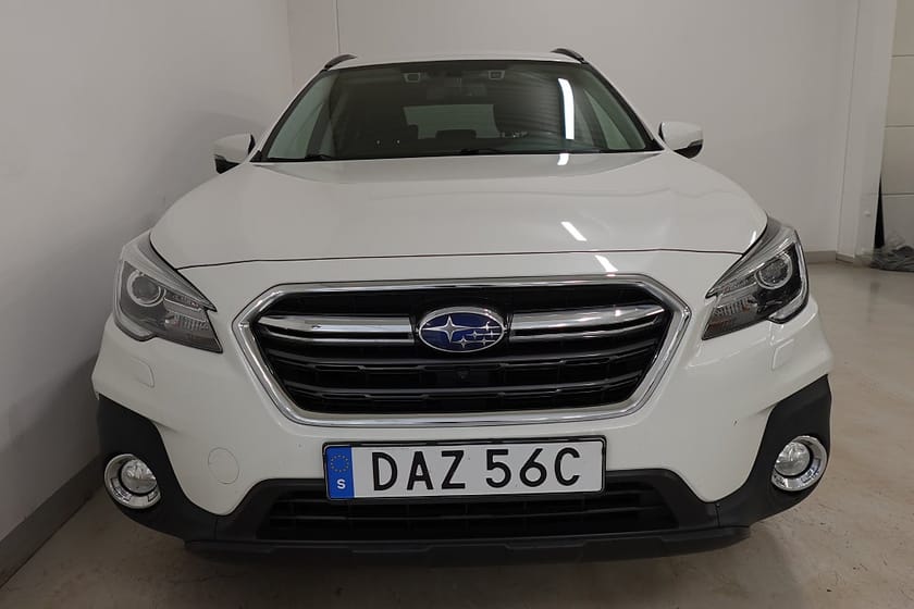 Bild 2 av Subaru Outback 2.5 4WD Lineartronic Euro 6 360° Dragkrok Adap-F