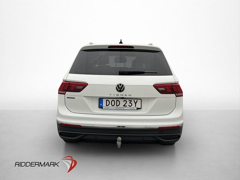 Bild 5 av Volkswagen Tiguan Allspace 7-sätes 1.5 TSI 150hk 7-Sits Cockpit Värm