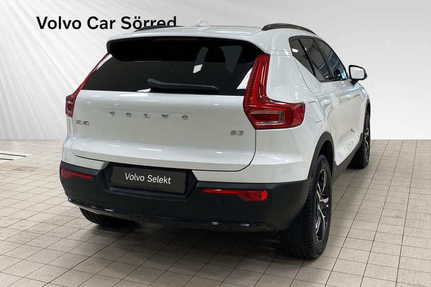 Bild 5 av Volvo XC40 B3 FWD Bensin Plus Dark