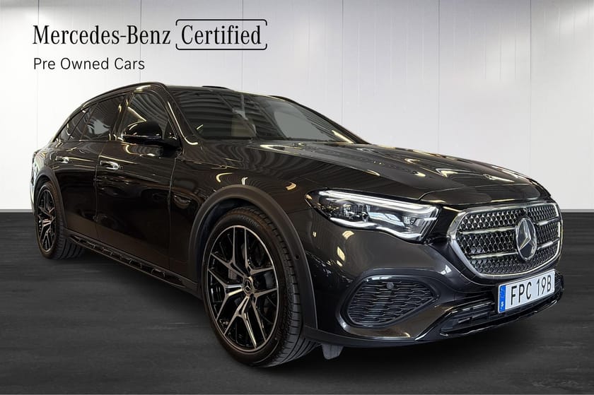 Bild 3 av Mercedes-Benz E 300 d e 4MATIC All-Terrain Moms/Burmster/Superscreen/Panorama