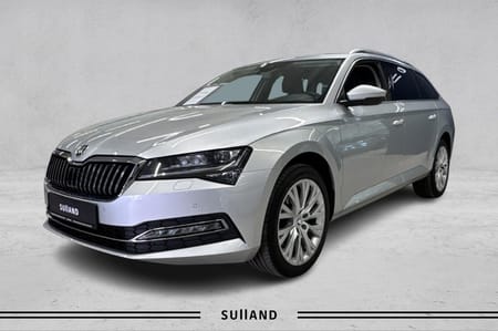 Škoda Superb Stasjonsvogn Sup3fl stv styl d200 4x4dsg7 Varmer-Krok-4x4-Navi-R.Kam