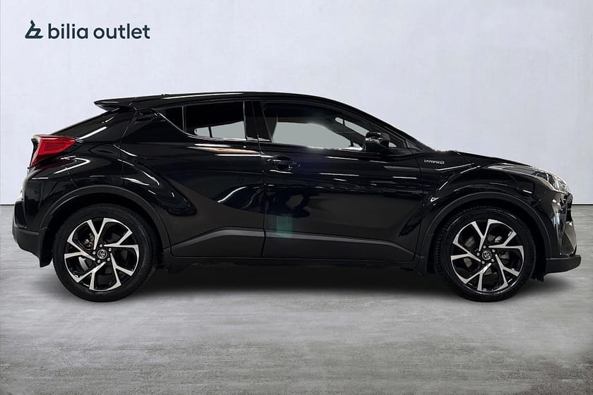 Bild 5 av Toyota C-HR Hybrid CVT X-Edition 122hk Backkamera Rattvärm