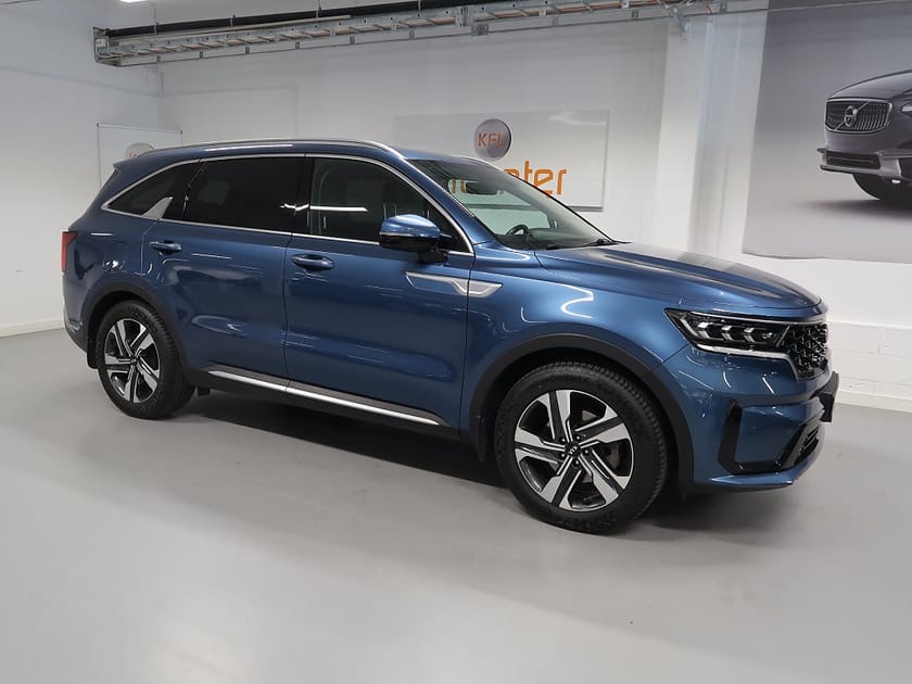 Bild 3 av Kia Sorento PHEV Advance 7-sits V-Däck ingår BOSE-Drag-Kamera-CarPl