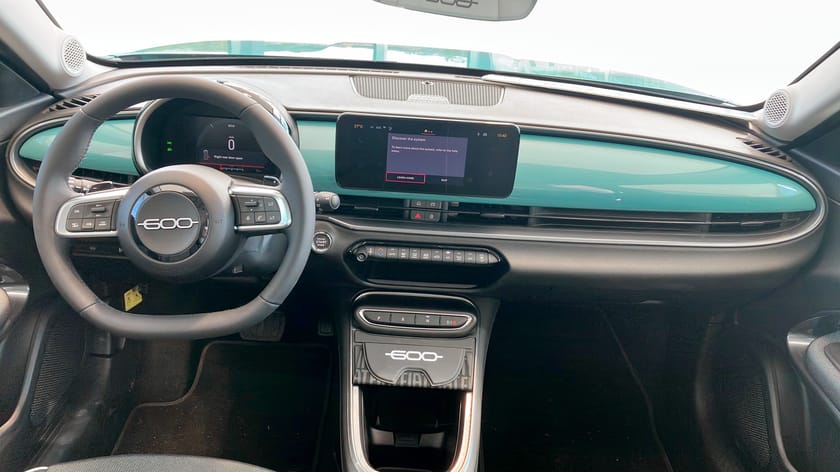 Bild 4 av Fiat 600 Hybrid *PRIVATLEASA Fr 2695kr/mån* HEV ICON 1.2 110HK