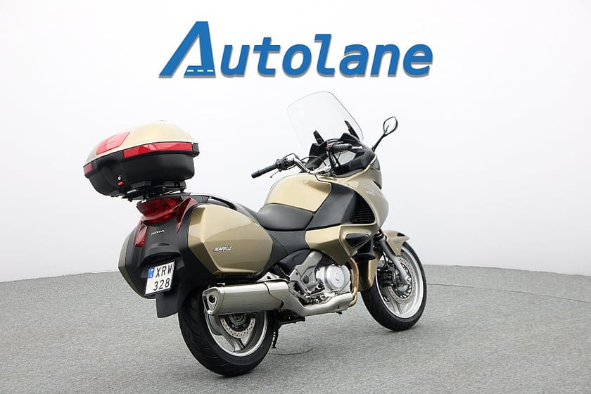 Bild 5 av Honda Powersports NT700VA Deauville *ABS, Nyservad, Nya Däck