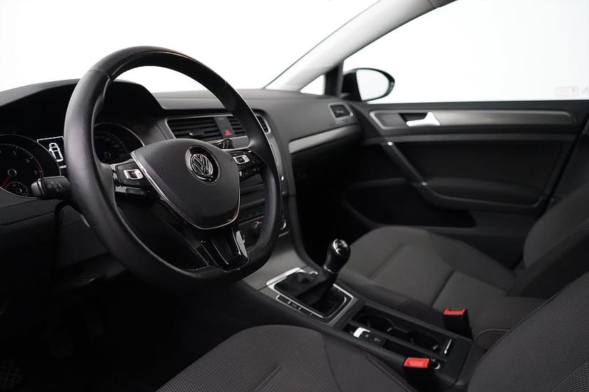 Bild 5 av Volkswagen Golf 1.2 TSI / 105hk / Kamera / Farthållare