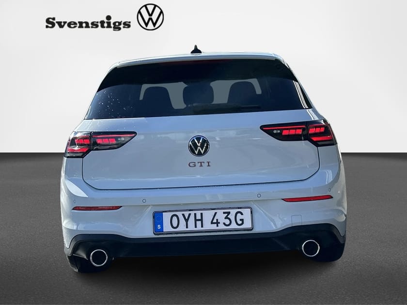 Bild 4 av Volkswagen Golf GTI 265hk 2026 Backkamera