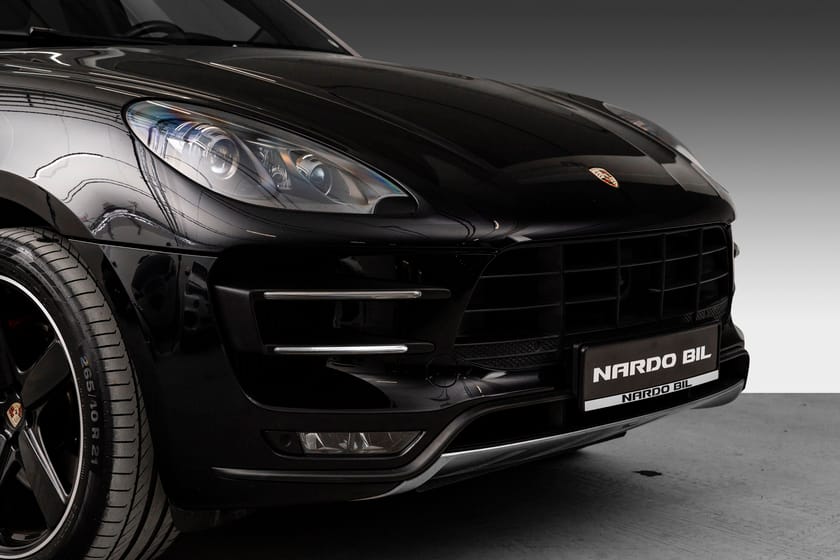 Bilde 2 av Porsche Macan Turbo 400hk/PASM/S.Chrono/ACC/Pano/El.seter/BOSE/21''GTS/PCM
