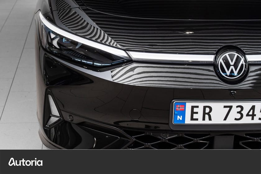 Bilde 3 av Volkswagen ID.7 GTX Tourer