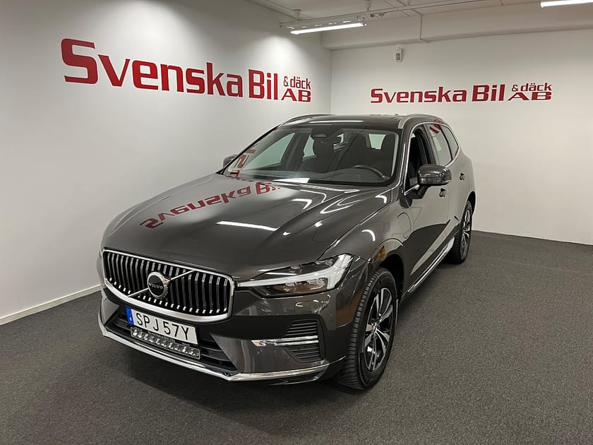 Bild 1 av Volvo XC60 LADDHYBRID T6 AWD AUT Core Edition (2.99% Ränta)