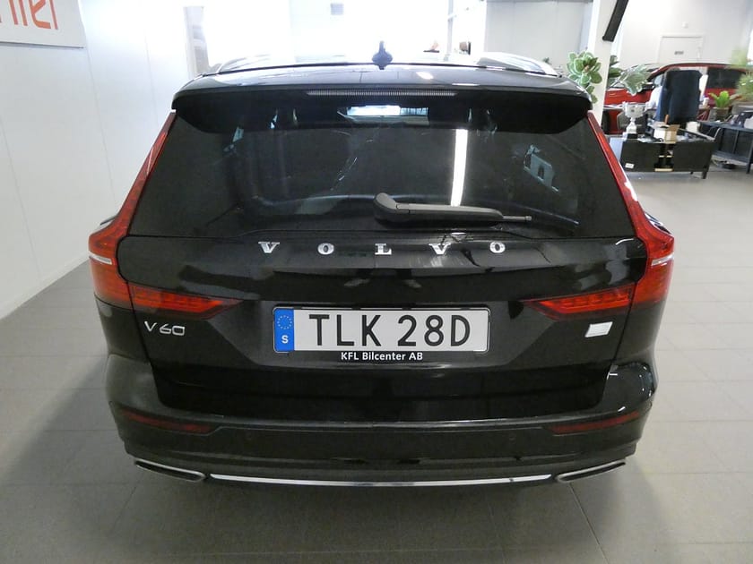 Bild 5 av Volvo V60 Recharge T6 AWD Skinn-Värmare-Kamera-Blis-SoV