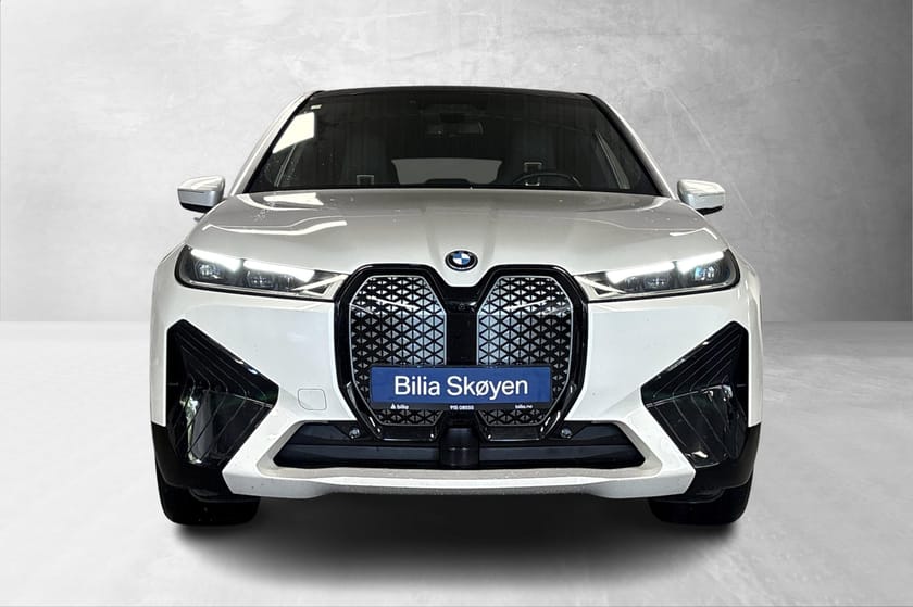 Bilde 2 av BMW iX xDrive50