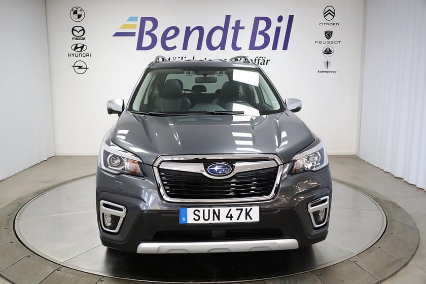 Bild 2 av Subaru Forester e-Boxer / Glastak / HarmanKardon