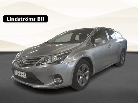 Toyota Avensis Kombi 1.8 EDITION 50 Dragkrok - Vinterhjul