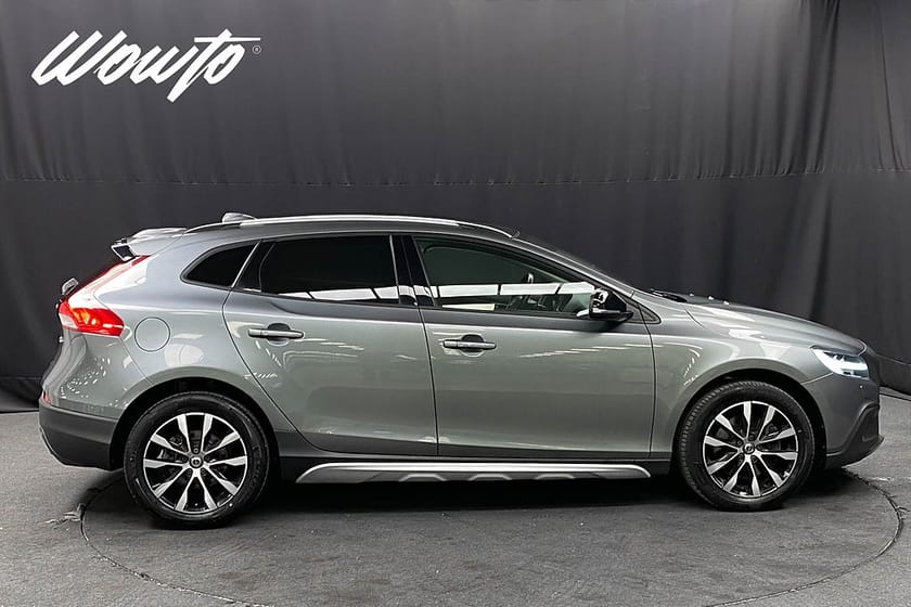 Bild 3 av Volvo V40 Cross Country D3 150HK Pro Edt /Pano /Navi