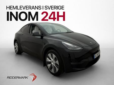 Tesla Model Y Long Range AWD Total-Självkörning Pano Drag