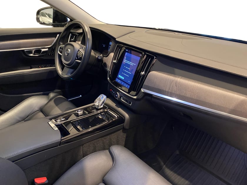 Bild 4 av Volvo V90 Recharge T6 II Inscription