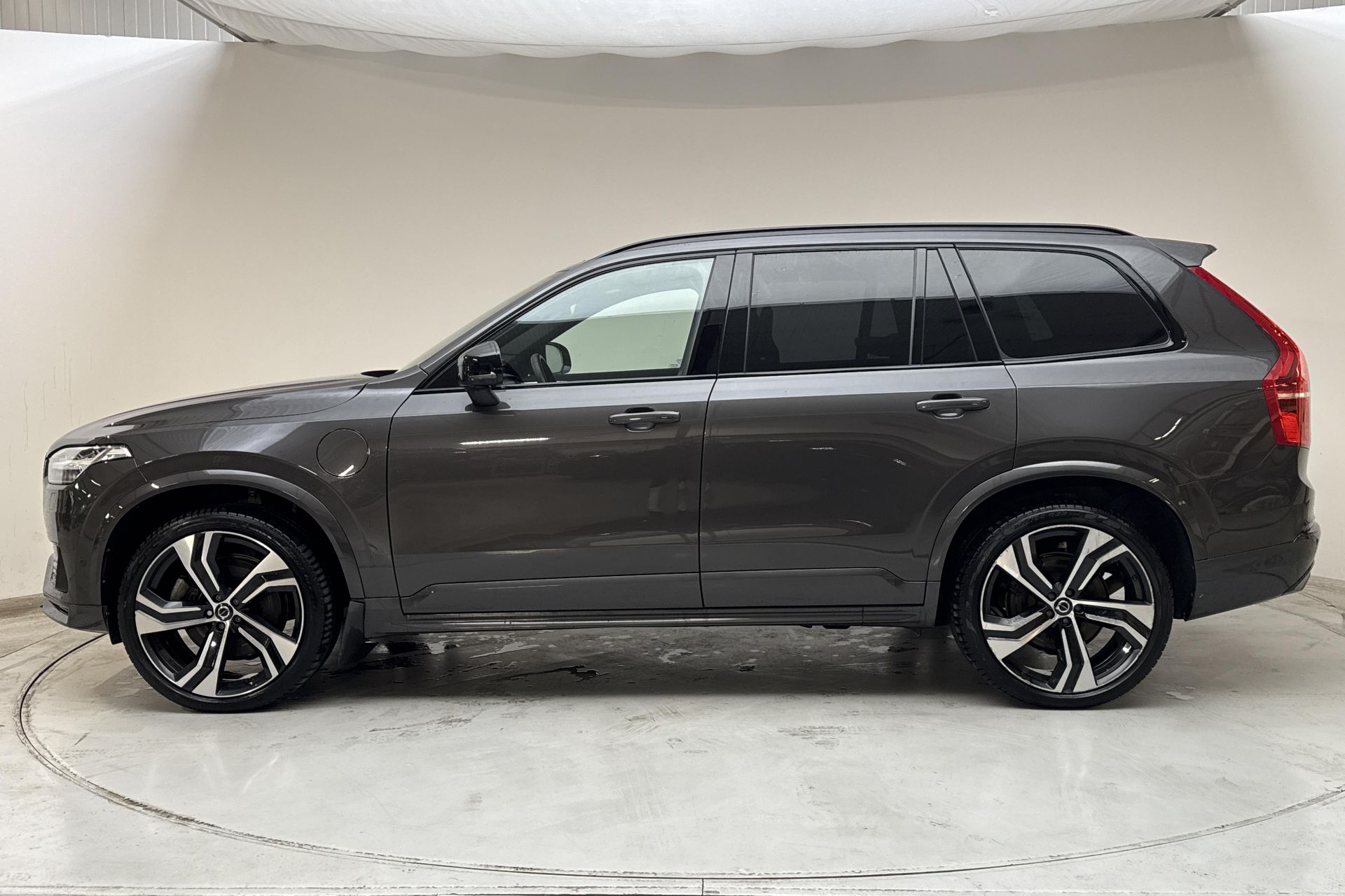 Volvo XC90 Recharge T8 AWD 2023, bild 2/10