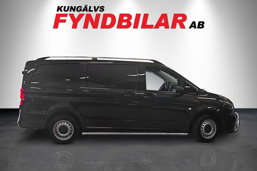 Bild 3 av Mercedes-Benz Vito 114 CDI 2.8t OBS 3700mil,2x Skjutdörr,D-värm,Drag,Kamera