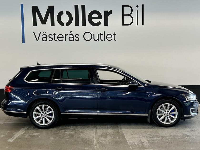 Bild 4 av Volkswagen Passat Variant GTE SC 218hk Drag Värmare Backkamera