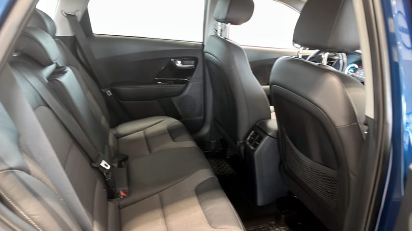 Bild 5 av Kia Niro Hybrid 1,6 DCT6 KOMFORT PLUS 1